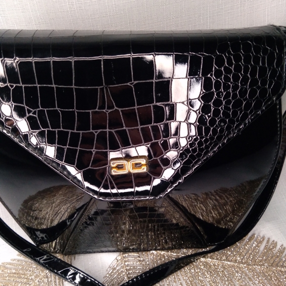 Koschi hexagon crossbody purse - Picture 2 of 4